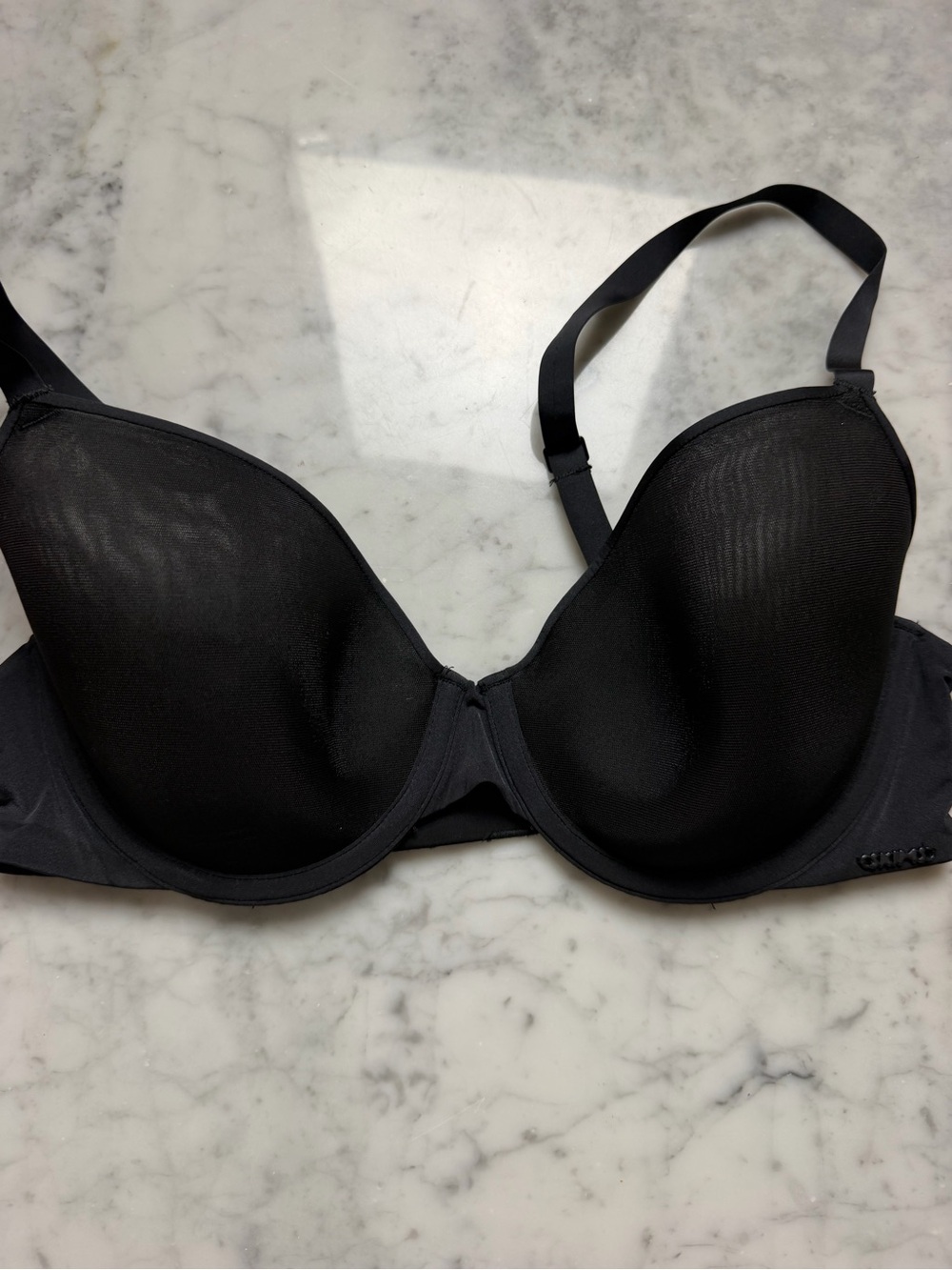 SKIMS Black Smooth thin Bra